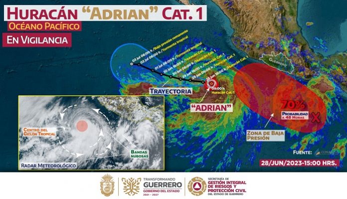 Tormenta tropical “Adrián” se intensificó a Huracán categoría uno. Su circulación nubosa favorecerá lluvias de variada intensidad en los estados de Jalisco, Colima, Michoacán y Guerrero
