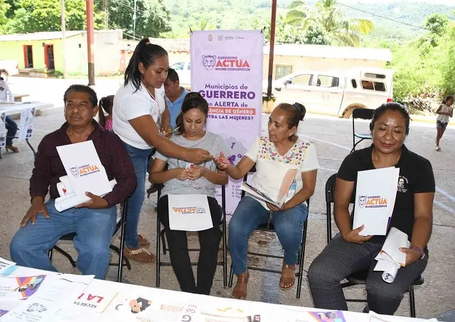 Semujer realiza Feria de Servicios para Justicia y Bienestar en Acalmani, se brindaron consultas médicas, métodos anticonceptivos, medicamentos, control perinatal, pláticas de derechos sexuales y reproductivos, Papanicolau,