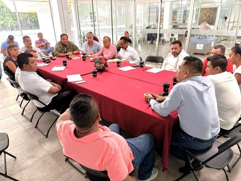 Acuerdos Ponen Fin a Bloqueos en Costera Miguel Alemán