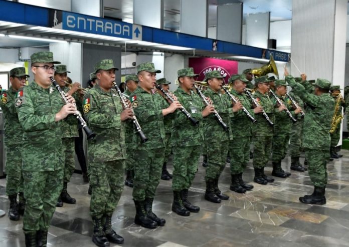 Ejército y Fuerza Aérea Mexicanos realizan exposición fotográfica “Heroico Colegio Militar, 200 Años de Lealtad a México”