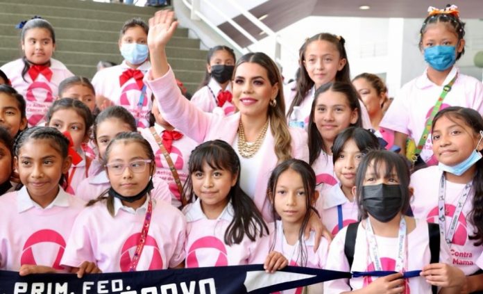 Evelyn Salgado impulsa acciones de salud contra el Cáncer de Mama en Guerrero, se reunió con mujeres valientes que han superado la enfermedad