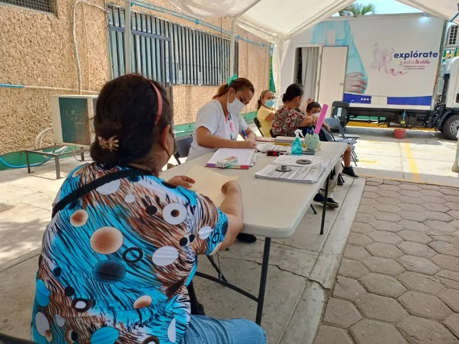 Continúa mastógrafo móvil realizando estudios en unidades médicas del IMSS Guerrero. Durante octubre, el mastógrafo móvil del Seguro Social