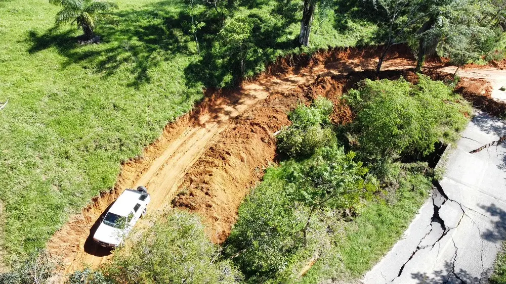 Continúa CICAEG trabajando en zona afectada por MAX. Cabe destacar que la zona se encuentra acordonada para evitar cualquier incidente
