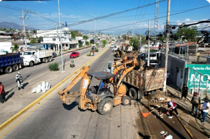 CAPASEG ha retirado 52 mil 735 toneladas de escombro y desechos en Acapulco