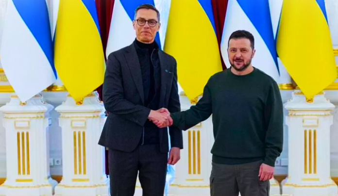 Finlandia Refuerza Compromiso con Ucrania. Alexander Stubb agradeció el cálido recibimiento y reafirmó el compromiso de Finlandia con Ucrania