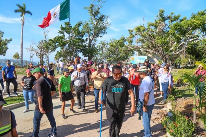 Jornada de Limpieza Prepara Reapertura del Parque Papagayo, el senador Félix Salgado señaló que gracias a la participación de la ciudadanía se irán generando las condiciones