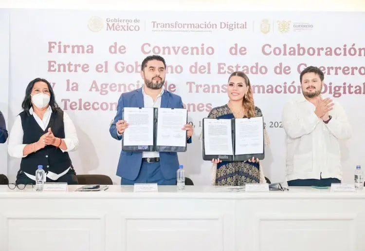 Firman acuerdo para promover el desarrollo de capacidades tecnológicas