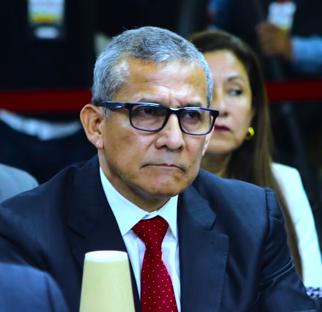 Perú Ordena Captura Internacional de Cuñado de Humala en Caso de Lavado de Activos, actualmente reside en Brasil junto a su hijo menor bajo asilo diplomático