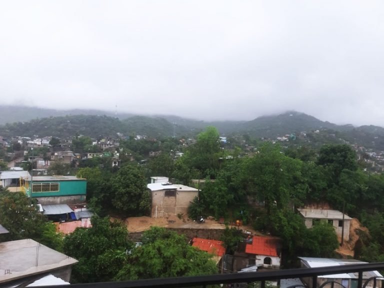 Tormenta tropical Dalila causa lluvias intensas y vientos fuertes en el Pacífico mexicano Tormenta tropical Dalila causa lluvias intensas y vientos fuertes en el Pacífico mexicano
