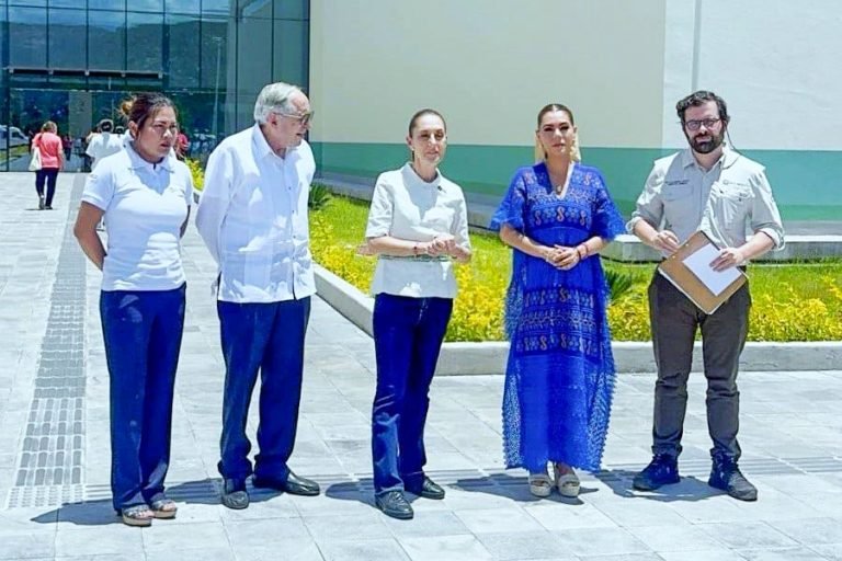Sheinbaum y Evelyn Salgado visitan el nuevo Hospital General de Tlapa