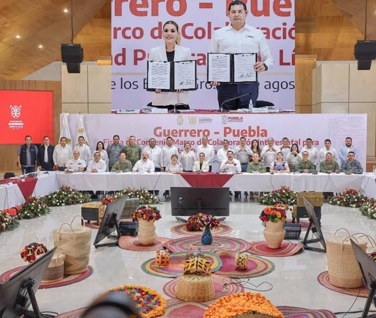 🤝 Evelyn Salgado y Alejandro Armenta firman pacto de seguridad interestatal