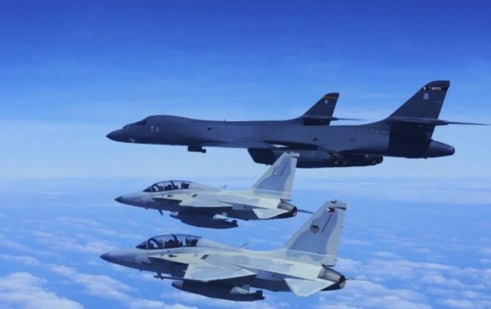 EE.UU. envía cazas F-35 a Puerto Rico para combatir el narcotráfico en el Caribe. La gobernadora de Puerto Rico, Jenniffer González Colón, aseguró que el despliegue no afectará la vida civil.