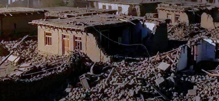 🌍💔 Terremoto de magnitud 6.0 deja al menos 800 muertos y miles de heridos en el este de Afganistán
