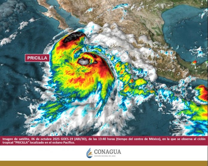 🌀 Huracán Priscilla se acerca a Baja California Sur. La prevención salva vidas. No subestimen las condiciones extremas