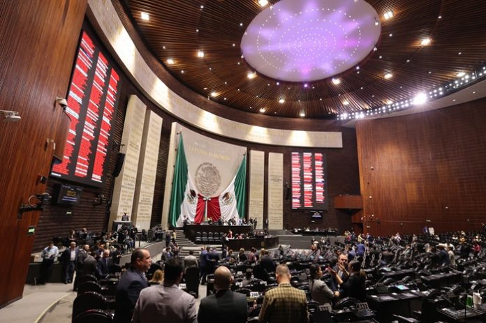 🏛️ Cámara de Diputados aprueba en lo general reforma a la Ley Aduanera para modernizar el comercio exterior, se presentaron propuestas de modificación a más de 50 artículos sustantivos
