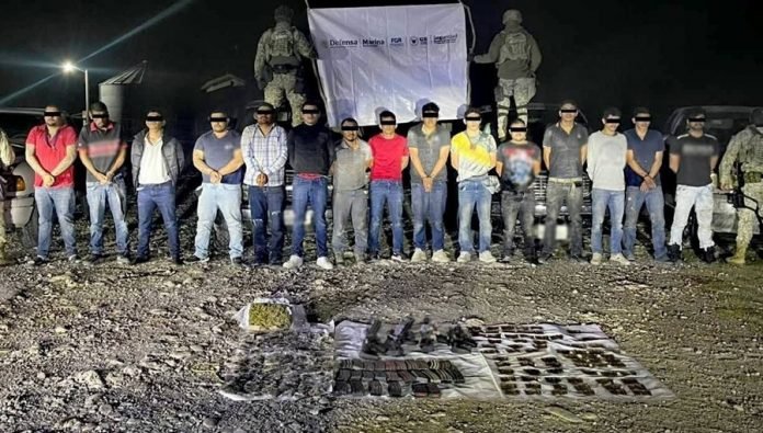 La Operación Frontera Norte suma más de 10 mil detenidos, miles de armas aseguradas y decomisos históricos de drogas e hidrocarburos en 17 estados, informa el Gabinete de Seguridad.