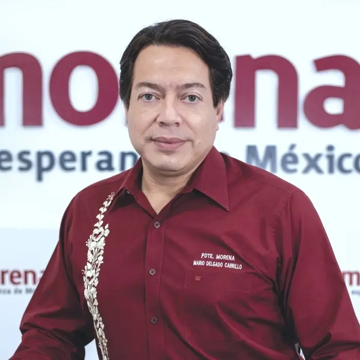 Asesinan en Colima dos mujeres, identificadas como tía y prima del secretario de Educación Pública, Mario Delgado; autoridades investigan el homicidio