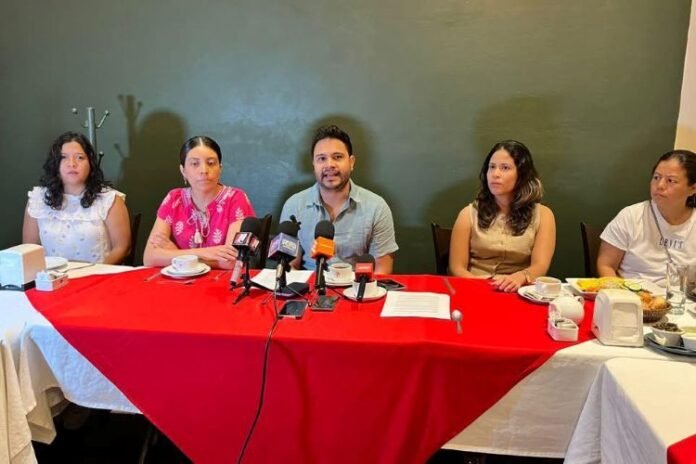 Destituciones, adeudos y tensiones políticas en ISSSTE Acapulco