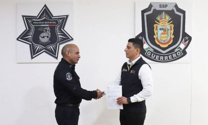 Presentan a nuevo titular de la Policía Estatal en Guerrero