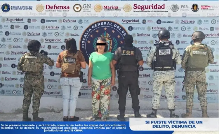 Fiscalía de Guerrero detiene en Acapulco a mujer por falsificación de documentos y fraude