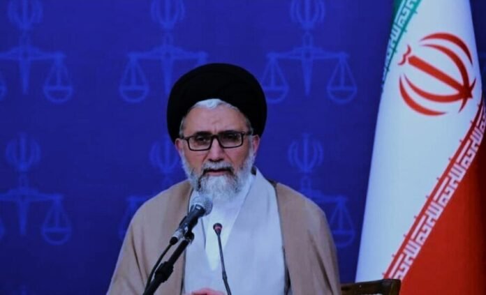 Israel afirma haber matado al ministro de Inteligencia de Irán en medio de una escalada militar con ataques en Tel Aviv, Beirut y una alerta nuclear en Bushehr.