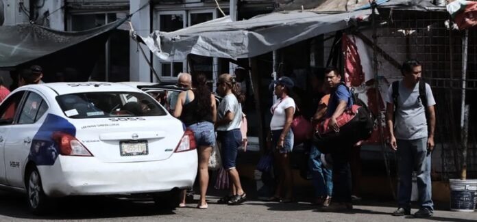 El transporte público en Acapulco podría reanudarse tras los hechos de violencia registrados en la zona poniente del puerto.
