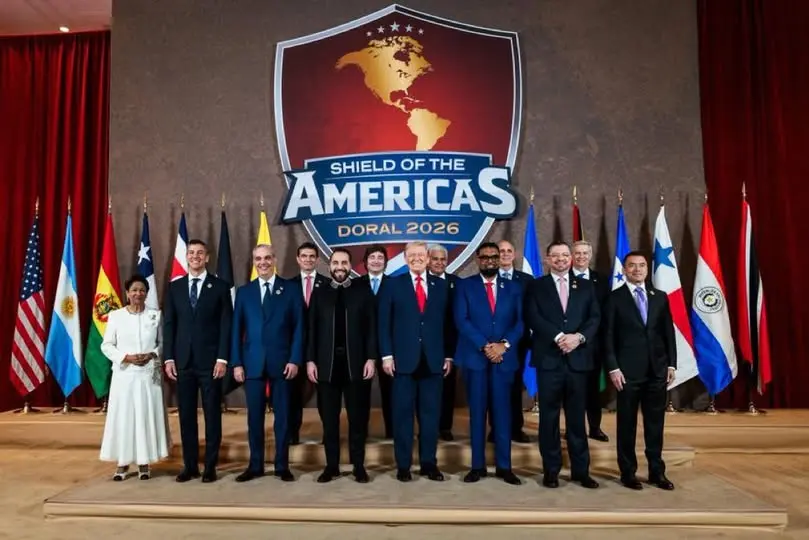 El presidente de EE. UU., Donald Trump, anunció en Miami la iniciativa “Escudo de las Américas”, una coalición militar con 11 países de Latinoamérica para combatir cárteles del narcotráfico, la migración ilegal y reforzar la seguridad regional.