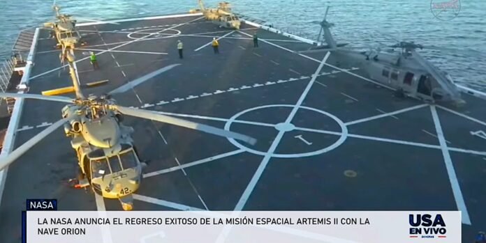 Astronautas de Artemis II salen de la cápsula Orión tras amerizaje en el Pacífico. La NASA confirma misión exitosa tras órbita lunar.