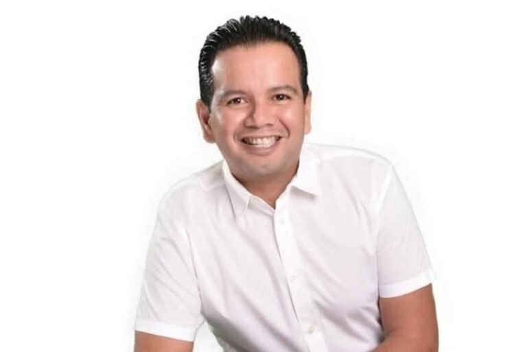 Carlos Granda: territorio, cercanía y una historia que Acapulco reconoce