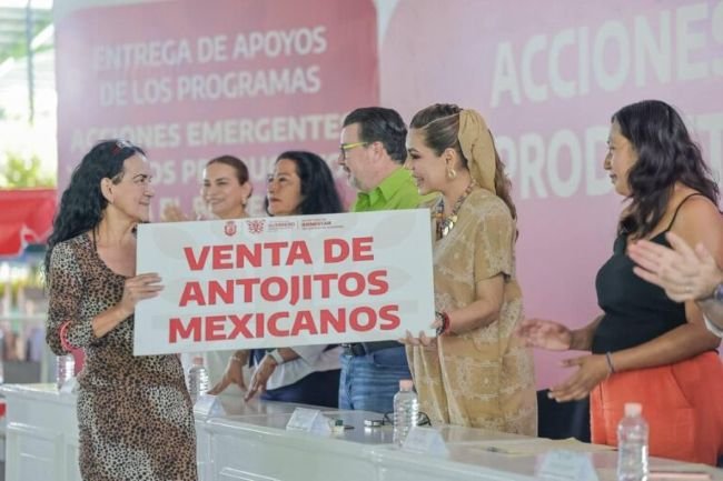 Evelyn Salgado entrega beneficios directos de los programas Acciones Emergentes y Apoyos Productivos para el Bienestar