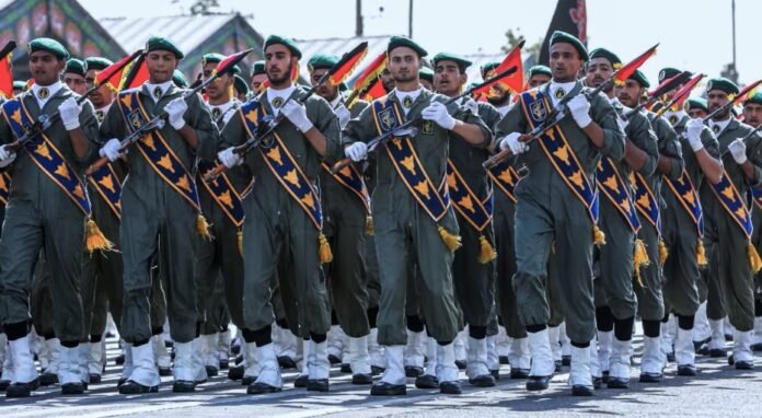 Irán rechaza la propuesta de paz de Estados Unidos y presenta un plan de 10 puntos. Donald Trump advierte que no es suficiente y crece la tensión.