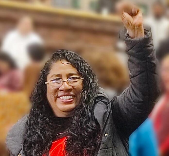 Conoce quién es Rosario Merlín García, su trayectoria como diputada federal, maestra y su papel en el ámbito social de Acapulco.