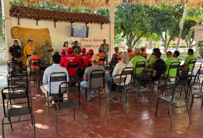 LA SGIRPCGRO capacita brigadas para prevenir y atender incendios forestales en la región Costa Grande