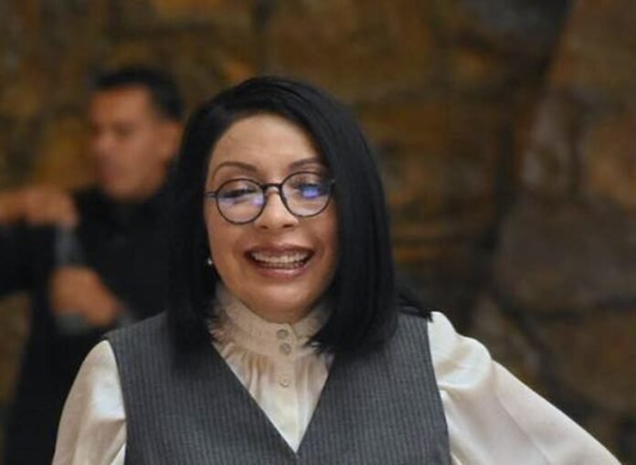 El nombre de Esthela Damián cobra fuerza en Guerrero tras reacciones ciudadanas que la perfilan como posible candidata de Morena a la gubernatura, en medio del debate nacional sobre justicia y pacificación.