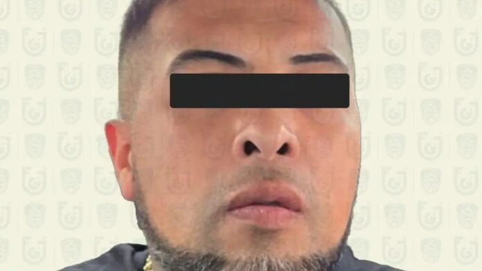 Autoridades capturaron a “El Daza”, presunto integrante de la UJ40 acusado de extorsionar comerciantes en CDMX.