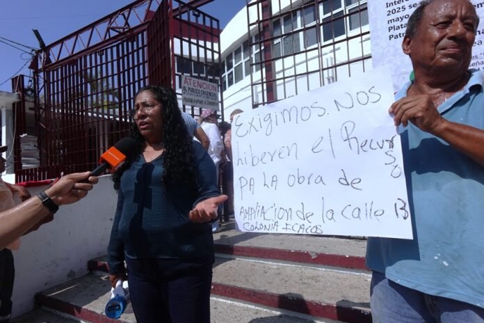 La crisis política en Acapulco revive cuestionamientos contra Abelina López tras protestas ciudadanas por obras incumplidas.