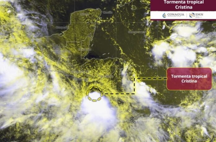 La tormenta Boris se fortalece frente a Guerrero con lluvias torrenciales y oleaje extremo; Cristina surge en el Pacífico.