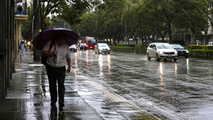 SMN alerta por lluvias intensas, tormentas y calor extremo en gran parte de México este 5 de junio; Guerrero, Oaxaca y Chiapas entre afectados.