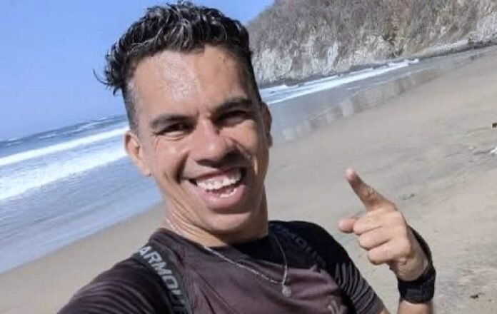 Memoria negra y roja de la burguesía criminal. Erick Catalán Rendón. No solo gobierna mal y con ocurrencias, sino que el crimen también lo acorrala y lo deja mal parado. Apenas el pasado martes ejecutaron a balazos a un empresario ferretero en ese municipio de la región Norte.